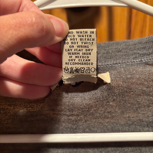 Vertigo Paris Women's Merino Wool Wrap Sweater in Gray Small - Picture 4 of 5